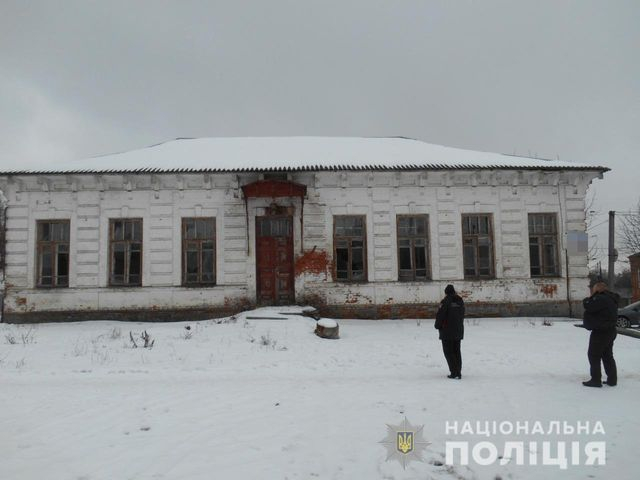 Житель Краснограда убил свою мать, а тело спрятал в заброшенном здании