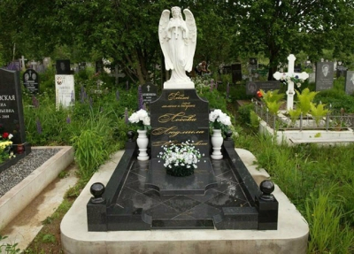 Виды памятников на могилу: материалы, формы, особенности