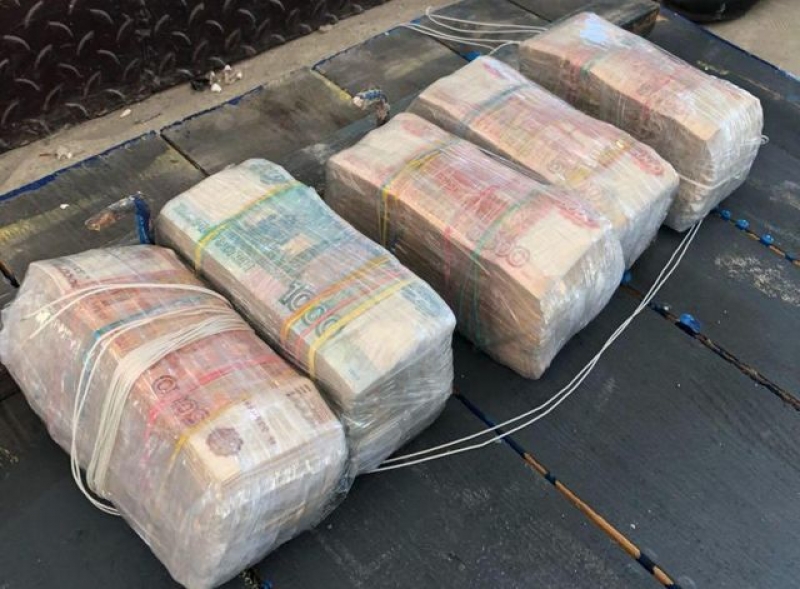 Харьковчанин намеревался вывезти из Украины почти 16 миллионов рублей (фото, видео)