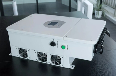 Гібридний інвертор Deye: надійне рішення для автономного та мережевого живлення