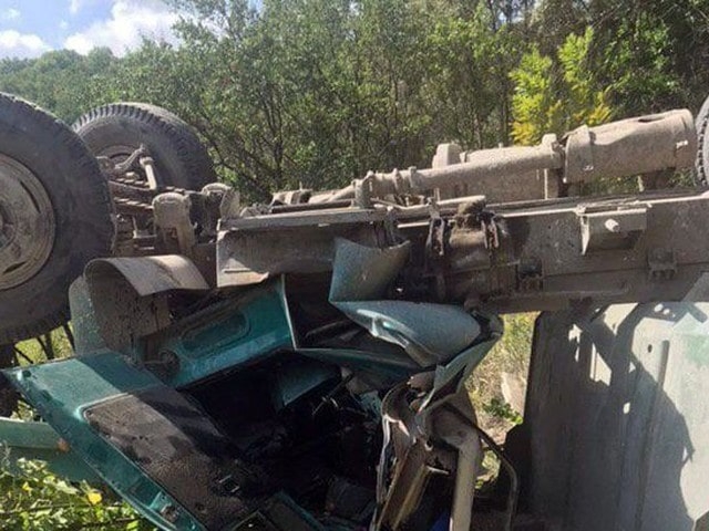 ДТП на мосту – водитель грузовика пытался избежать масштабной трагедии (видео)