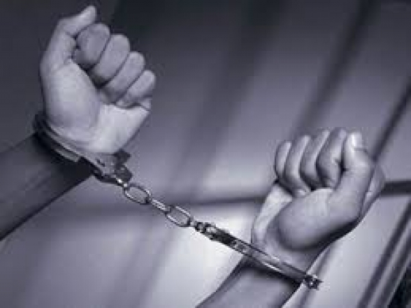 Дважды обокрал квартиру