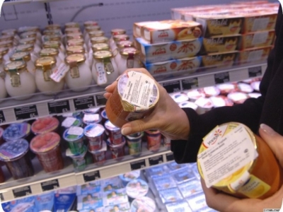 Школьников кормили некачественными продуктами