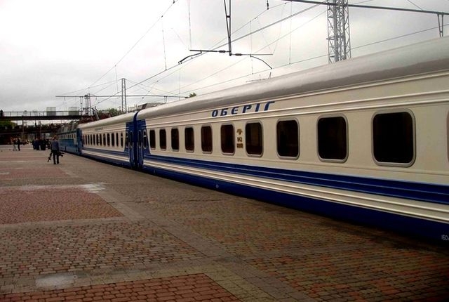 В столицу из Харькова назначили дополнительные поезда