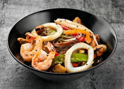 Доставка вкусной лапши с морепродуктами в Харькове