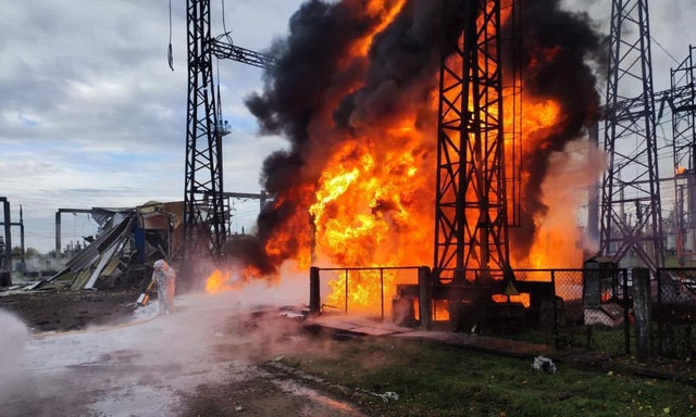 Утром 11-го апреля враг выпустил по Харькову и области 10 ракет С-300