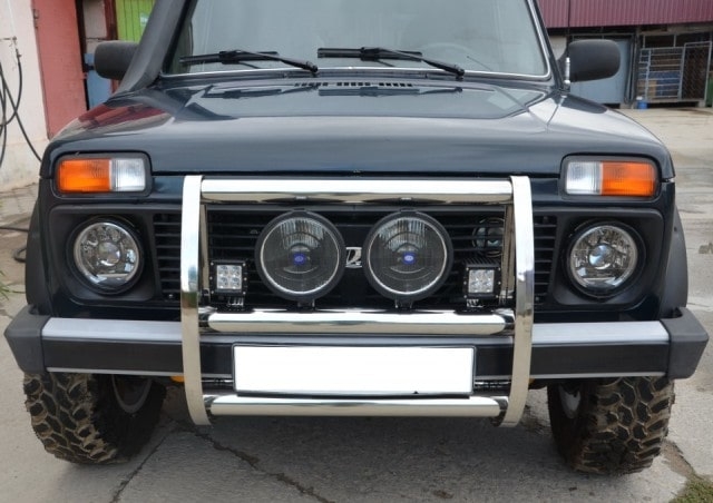 Как правильно выбрать кенгурятник для Нивы: советы специалистов