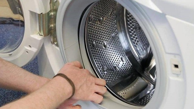 Що робити, якщо скрипить барабан в пральній машині?