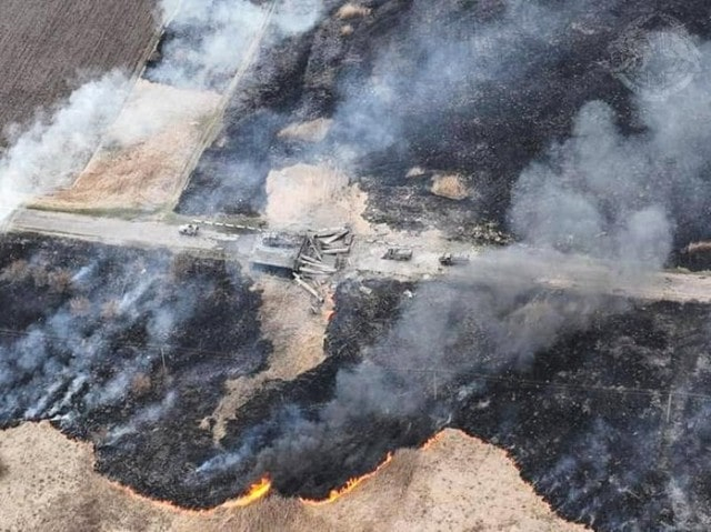 Военнослужащие ССО под Изюмом уничтожили колонну вражеской техники – вместе с мостом