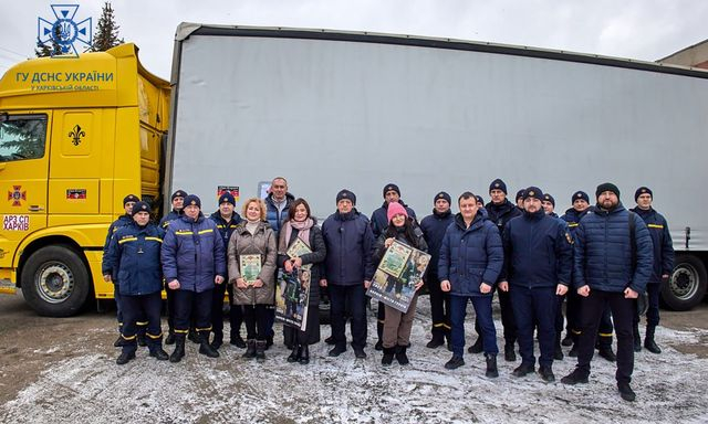 Спасатели Харькова получили крупногабаритную специальную технику