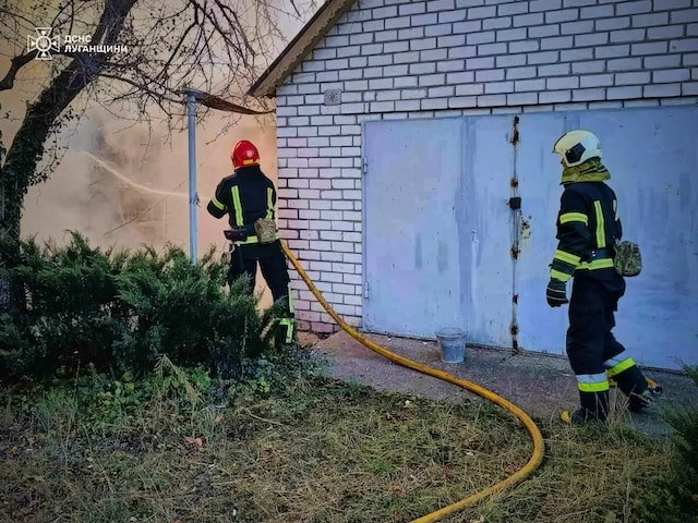 На пожаре в селе Оскол едва не погиб 32-летний мужчина