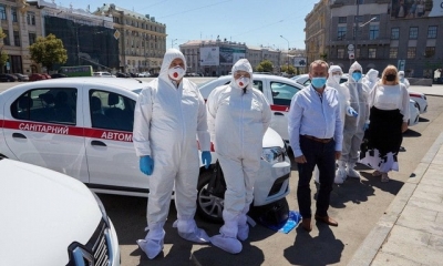 В Харьков прибыли 10 спецмашин для сбора биоматериалов на тестирование коронавируса