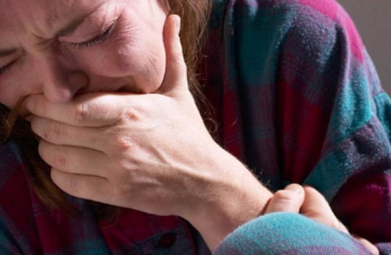 54-летнюю харьковчанку изнасиловал 28-летний охранник в кафе