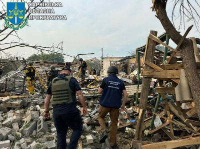 Враг убил в двух женщин в Черкасской Лозовой и ранил 11 человек, в том числе, девочку