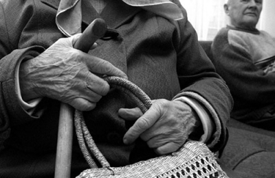 Невнимательную женщину обокрал односельчанин