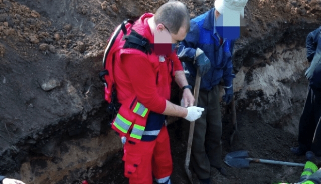 В Люботине под завалом земли погиб слесарь водоканала