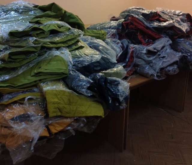 Пограничники не пустили в Россию контрабандную партию женской одежды