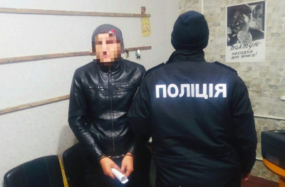 В Балаклее житель Краматорска пытался дать взятку полицейским