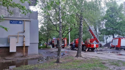 Во время пожара в 9-этажном доме эвакуировали 20 жильцов (видео)