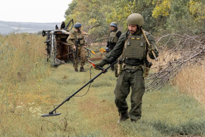 В области не хватает саперов и техники для разминирования территорий