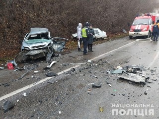 В масштабном ДТП пострадали два человека