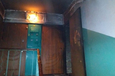 Пожар в многоэтажном доме – мужчина переливал бензин в квартире