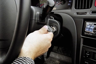 Правоохранители нашли угнанное авто