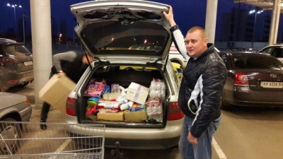 Как харьковчане помогают эвакуированным жителям Балаклеи