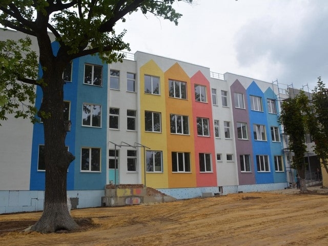 В г. Южный продолжается капитальная реконструкция детсада