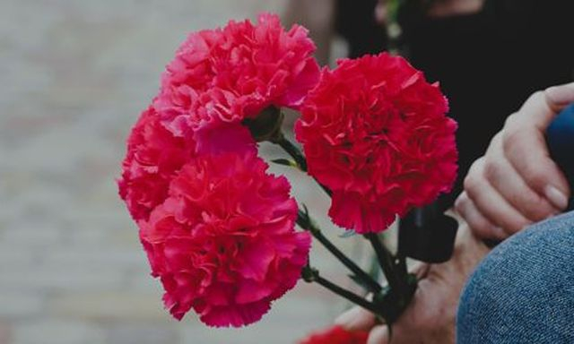 В поселке Донец простились с украинским защитником