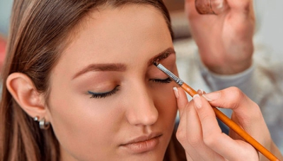 Безупречные брови: как правильно использовать краску для создания естественного и гармоничного образа