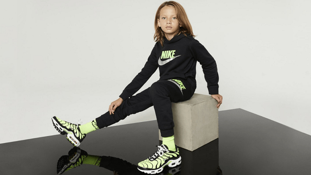 Nike: взуття й одяг для великих перемог у спорті та звичайному житті