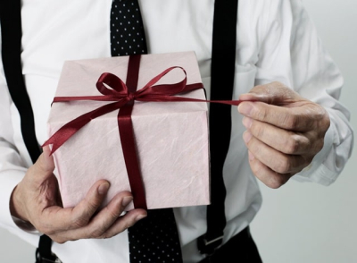 Идеи крутых подарков для мужчин на все случаи жизни