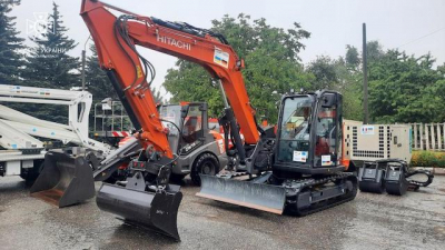 Германия подарила харьковским спасателям машины для разбора завалов