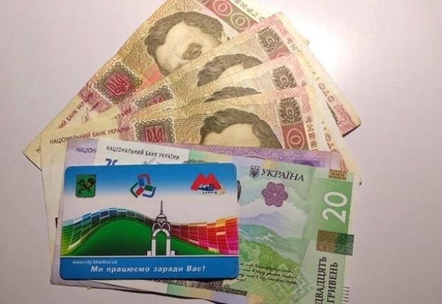 Подземка по 8 гривен: кто будет ездить в метро Харькова по старой цене