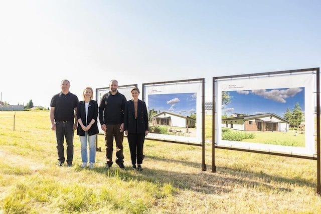 В Коротичах построят дом для многодетной семьи, потерявшей жилье