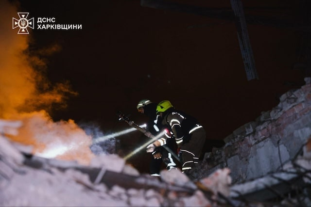 Ночью враг атаковал Харьков управляемыми авиабомбами (фото)