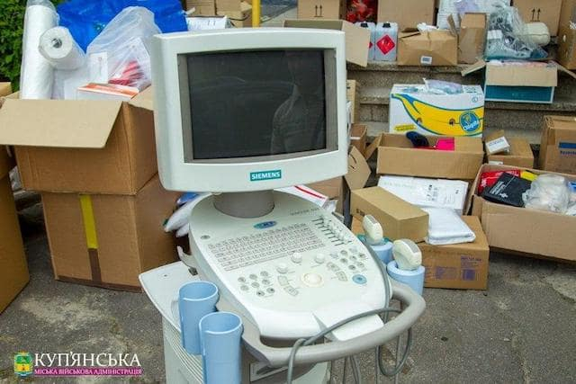 Современный аппарат ультразвукового исследования передан Купянской больнице