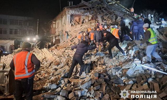 Ракетный удар по поселку Великий Бурлук – есть погибшие и раненые