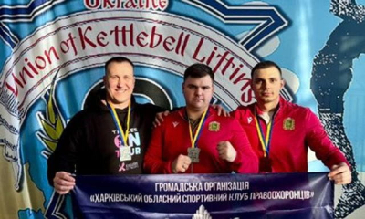 Харьковские полицейские на чемпионате по гиревому спорту установили рекорд Украины