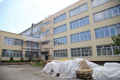 В Слатинском лицее продолжаются ремонтные работы