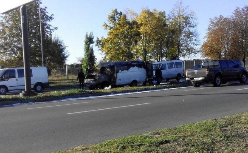 В Харькове на ходу загорелась «газелька» (фото)