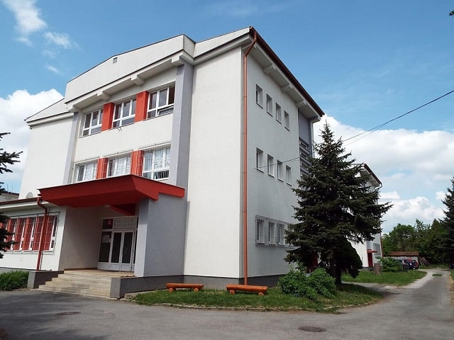 Гимназия Тараса Шевченко в Прешове (украиноязычная): общая информация и процесс обучения