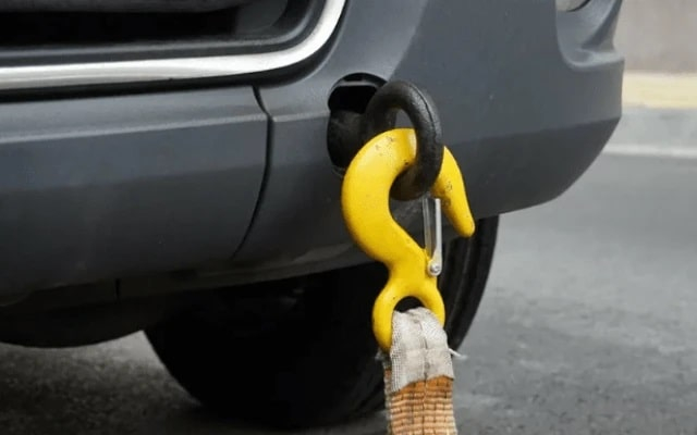 Трос для буксировки автомобиля: особенности и советы по выбору