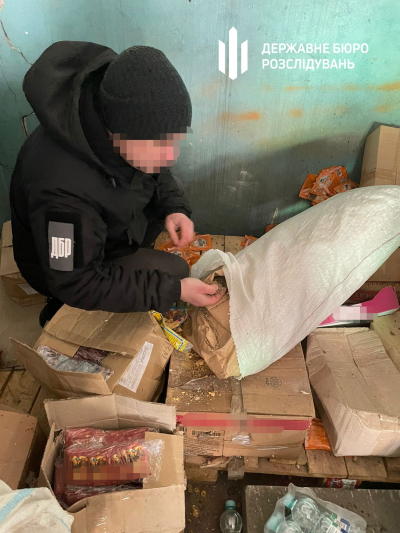 Житель Запорожья наладил производство наркотиков, которые отправлял в Харьковскую область