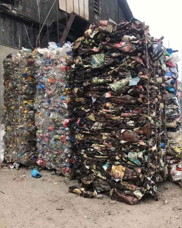 Тонны пластика и стекла извлеки активисты из р. Уды – работы продолжатся в субботу