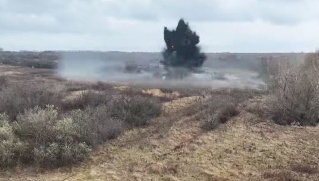 Саперы обезвредили мины в поле рядом с селом Граково