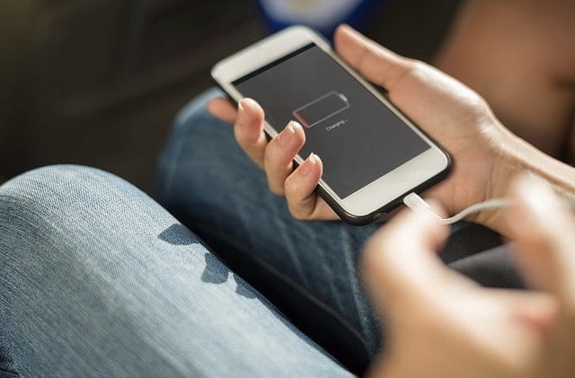 В руках у подростка взорвалось зарядное устройство – пострадавший госпитализирован