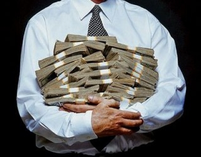 Мошенник обогатился на 1 млн. грн