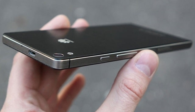 Особенности металлических смартфонов